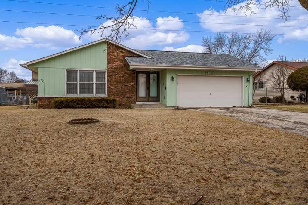 Photo of 2058 Bootmaker DRIVE, Beloit, WI 53511 (MLS # 2017256)