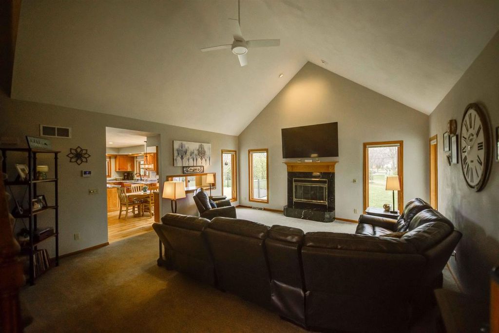 Photo of 63 Westfield CIRCLE, Fond Du Lac, WI 54935 (MLS # 50323352)