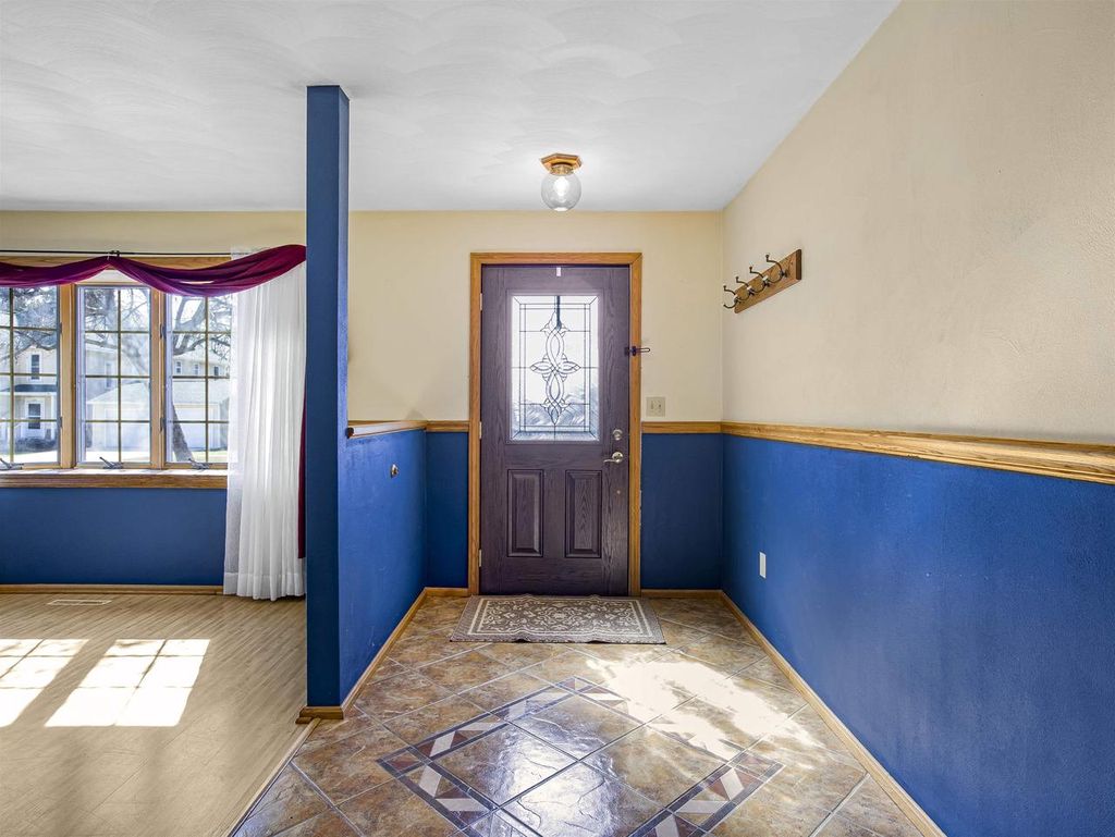 Photo of 211 Warren STREET, Albany, WI 53502 (MLS # 2018431)