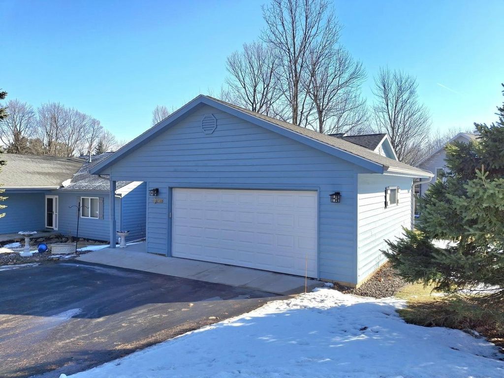 Photo of 226473 Kingbird AVENUE, Wausau, WI 54401 (MLS # 22600839)