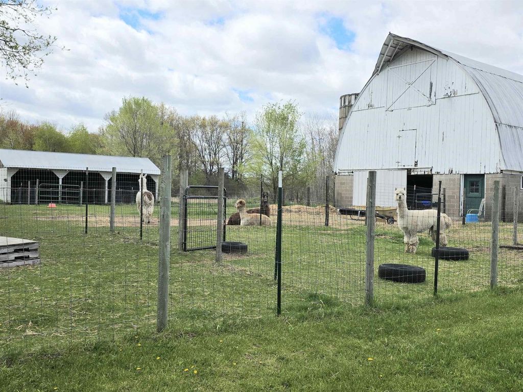 Photo of W6581 Meyer ROAD, New Lisbon, WI 53950 (MLS # 2022465)