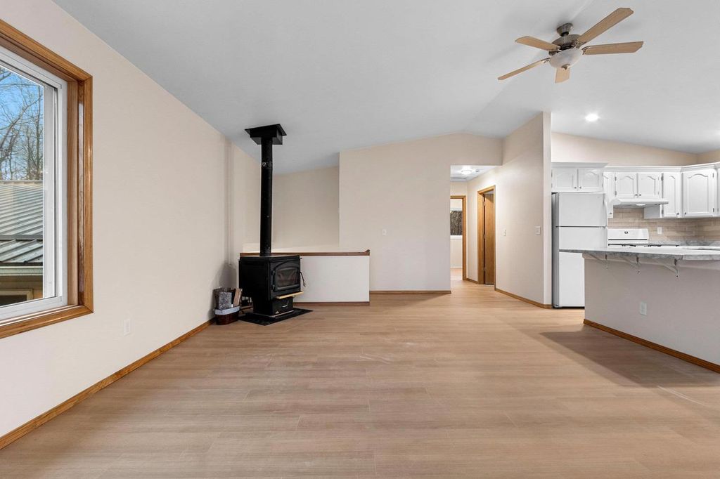 Photo of 920 Hoffman STREET, Gresham, WI 54128 (MLS # 50318683)