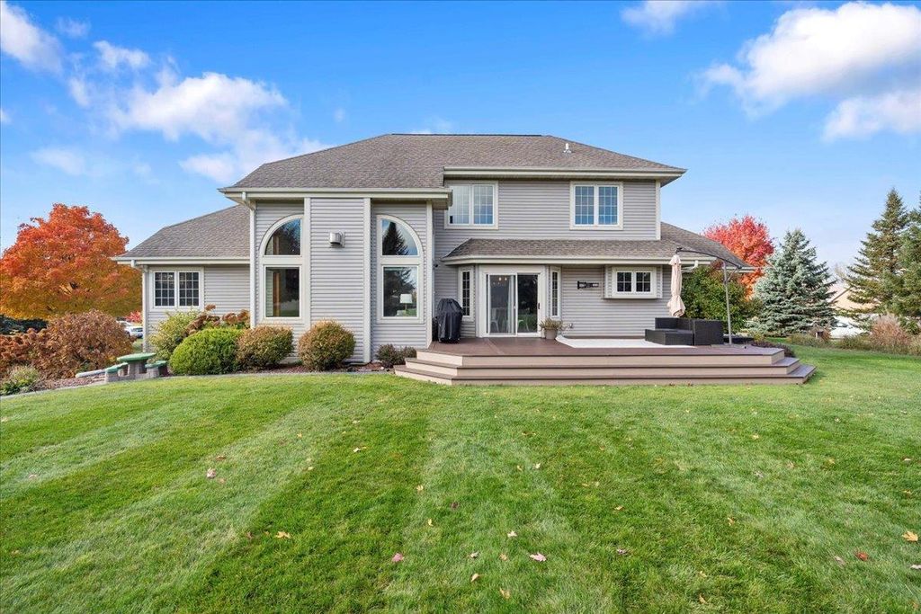 Photo of 6399 Irving DRIVE, Sun Prairie, WI 53590 (MLS # 2013860)