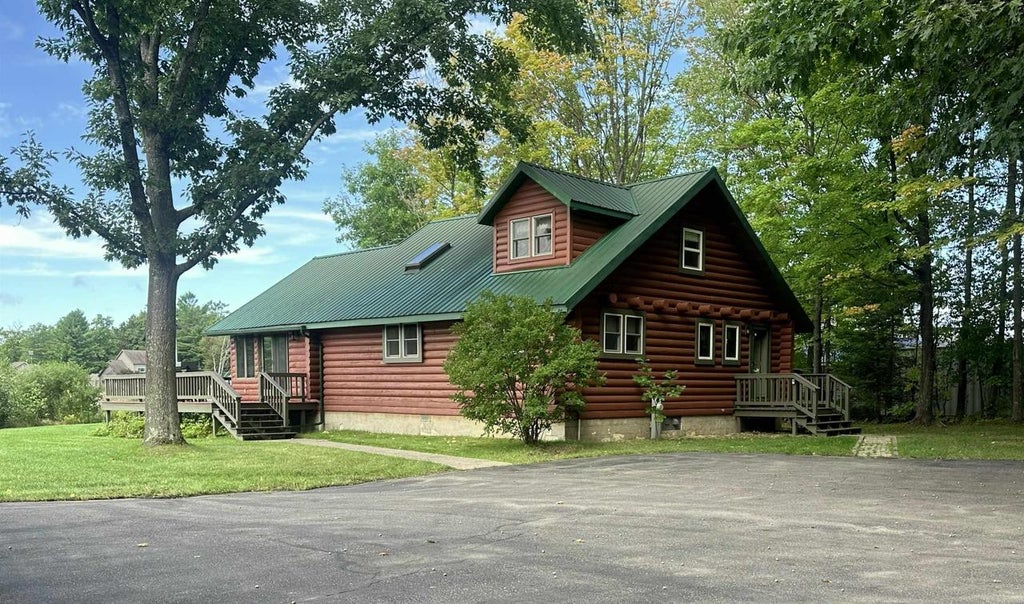 Photo of 619 Arbutus Point LANE, Pickerel, WI 54465 (MLS # 50332685)