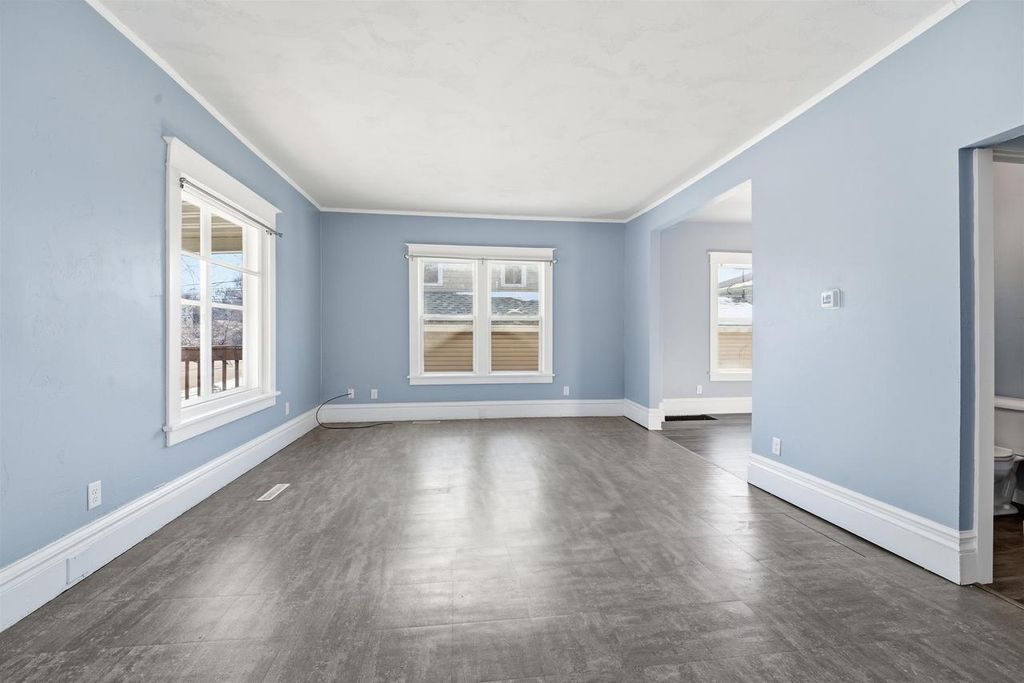 Photo of 513 Evans STREET, Oshkosh, WI 54901 (MLS # 50320853)