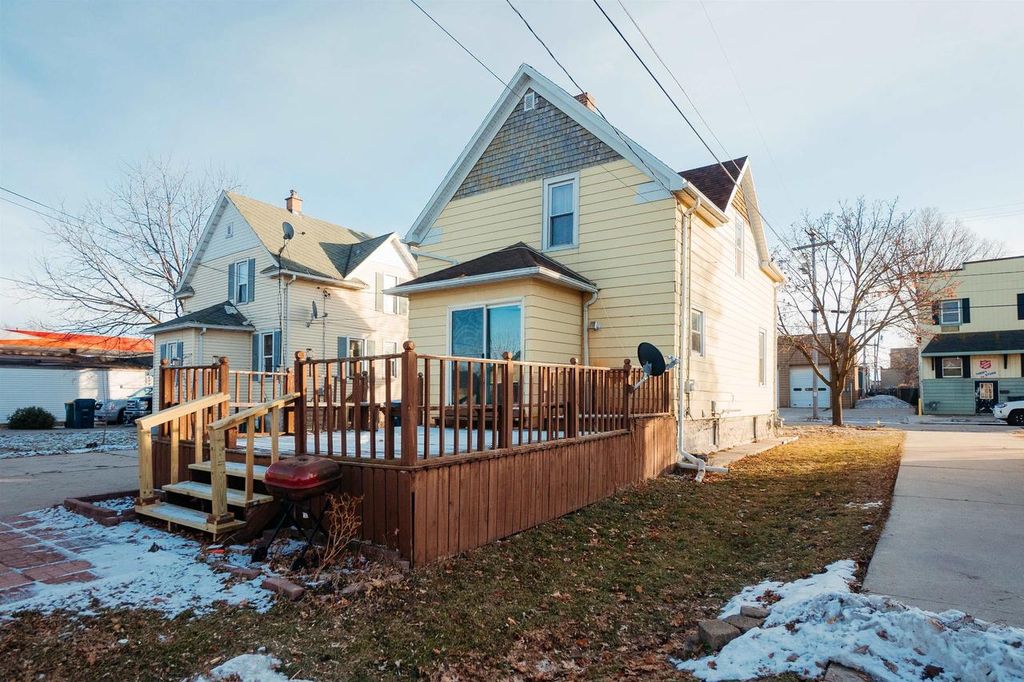 Photo of 17 W Cotton STREET, Fond Du Lac, WI 54935 (MLS # 50319900)