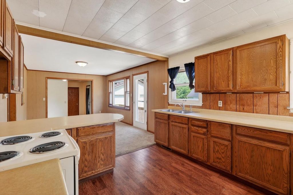 Photo of 3320 Bonow AVENUE, Wisconsin Rapids, WI 54495 (MLS # 22602420)