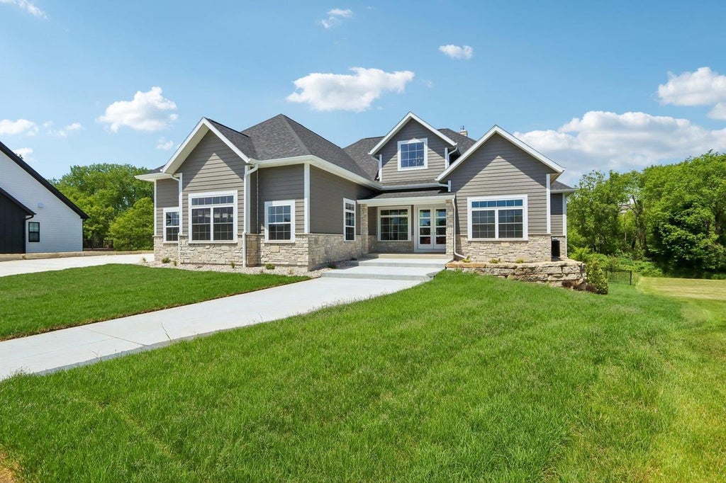 Photo of 1468 Serenity COURT, Sun Prairie, WI 53590 (MLS # 2025144)