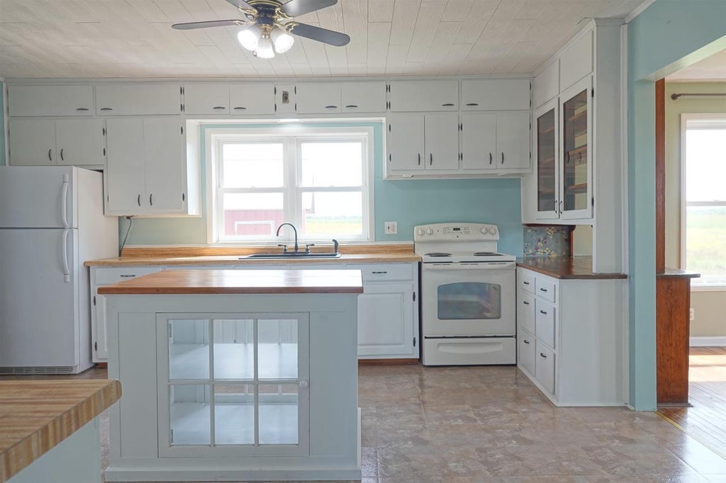 Photo of N3928 River DRIVE, Medford, WI 54451 (MLS # 22603901)