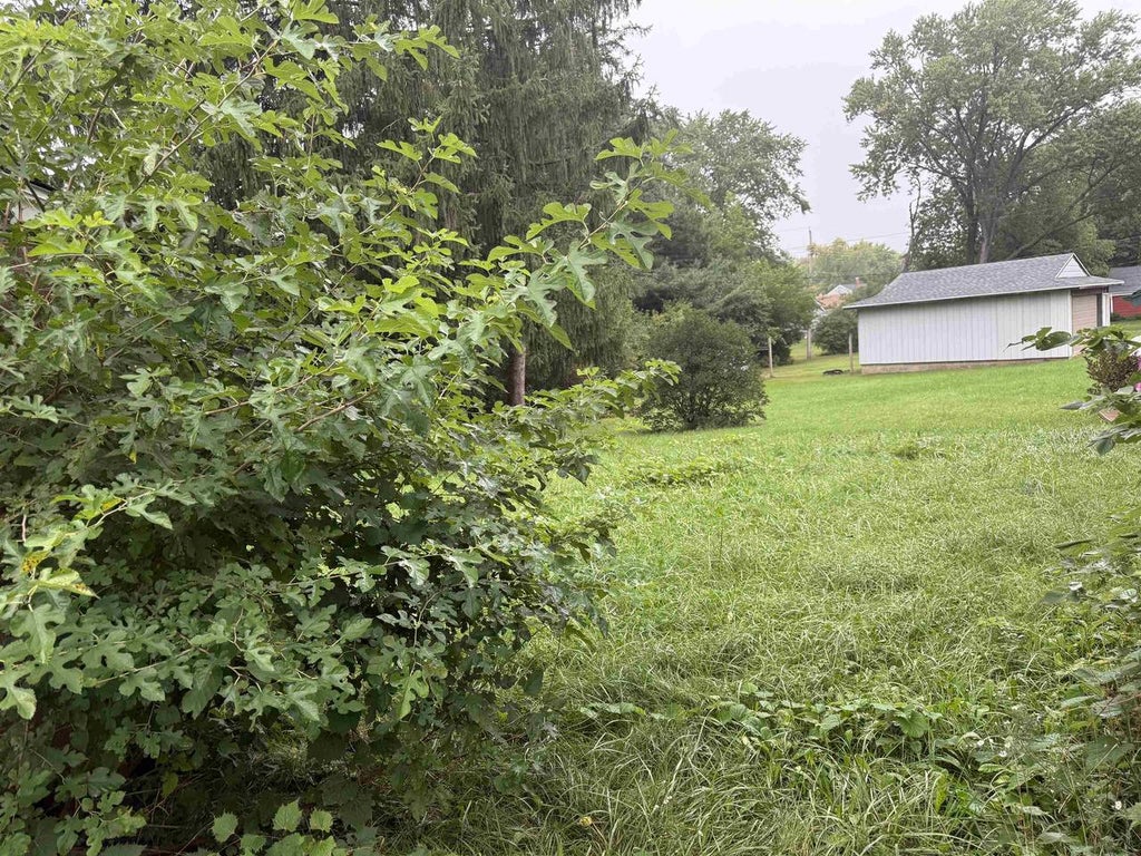 Photo of 2022 Harrison AVENUE, Beloit, WI 53511 (MLS # 2033339)