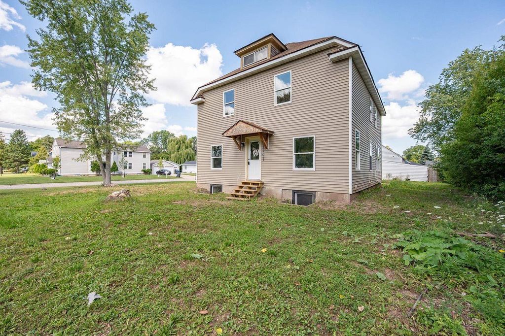 Photo of 1301 Garland STREET, WI 54301 (MLS # 50314688)