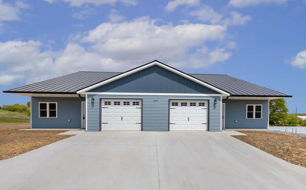 Photo of 627 Salsbery CIRCLE #1, Hillsboro, WI 54634 (MLS # 2029764)