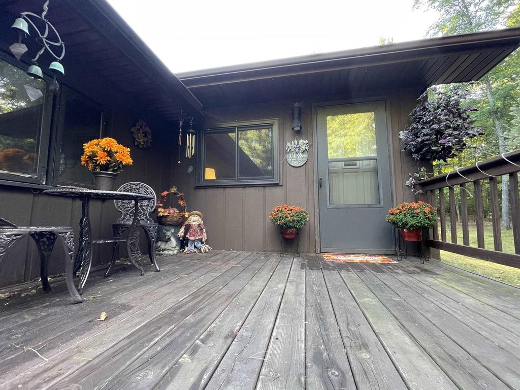 Photo of 5636 Riverview DRIVE, Rhinelander, WI 54501 (MLS # 22604834)