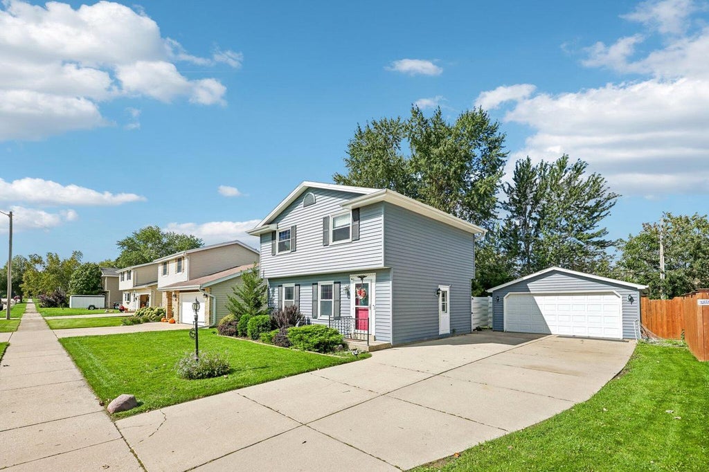 Photo of 8504 Westbrook DRIVE, Sturtevant, WI 53177 (MLS # 1981992)