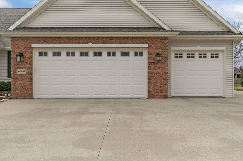 Photo of W6569 Rickey LANE, Greenville, WI 54942 (MLS # 50323377)