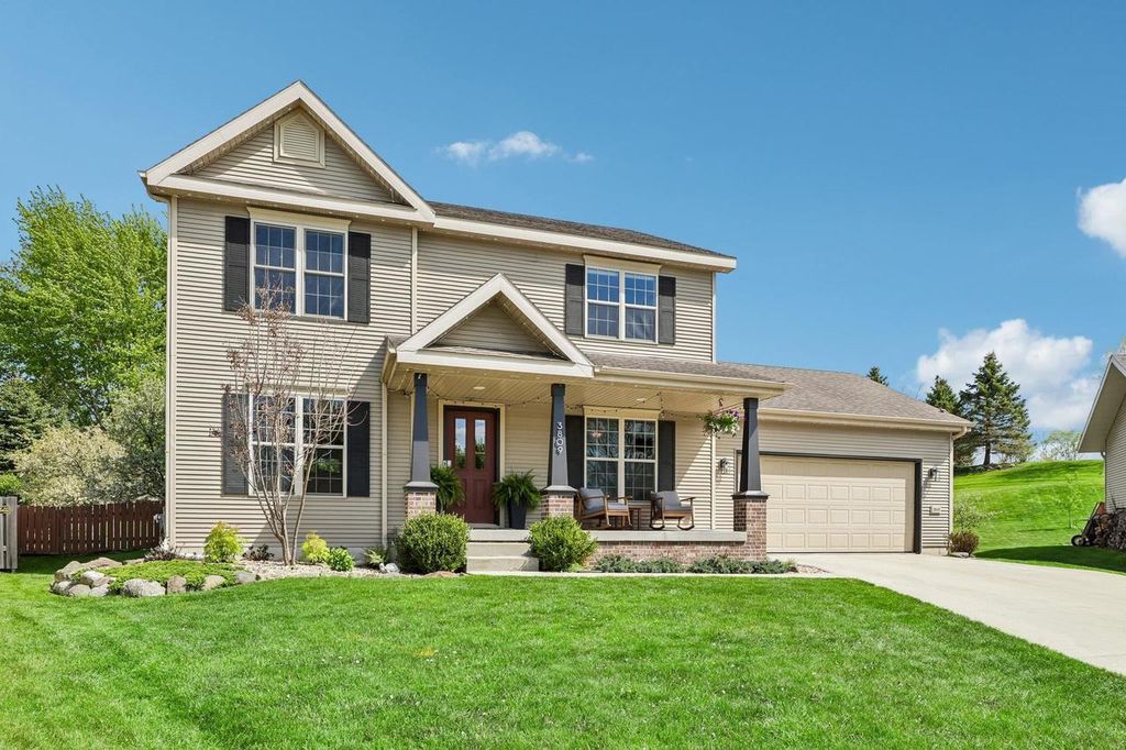 Photo of 3809 Drumlin LANE, Madison, WI 53719 (MLS # 2022927)