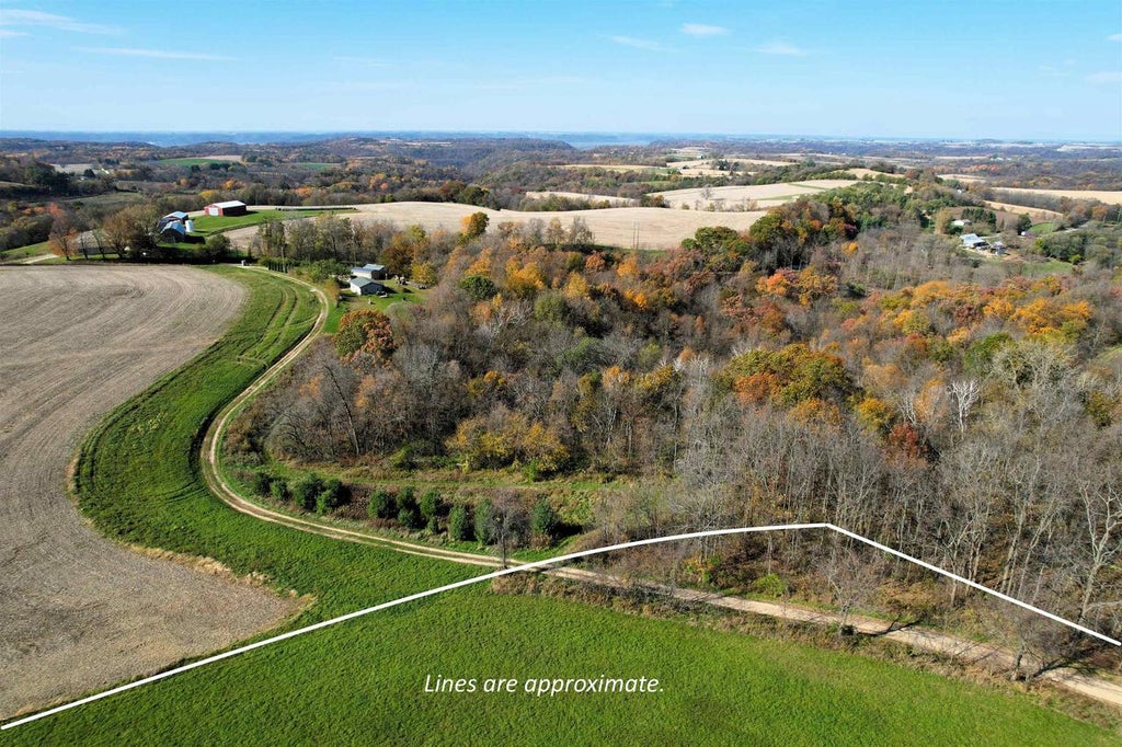 Photo of 18.59+/- acres Missel ROAD, De Soto, WI 54624 (MLS # 2035346)
