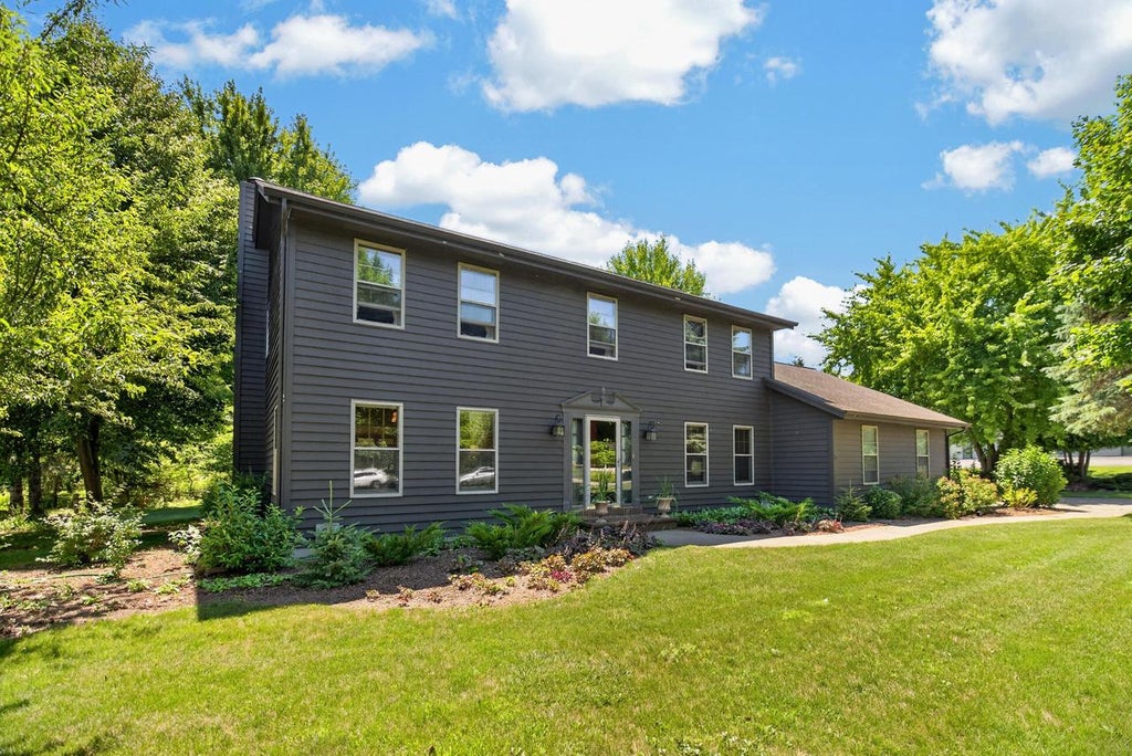 Photo of 6605 Silver Shores DRIVE, Cedar Grove, WI 53013 (MLS # 1975251)