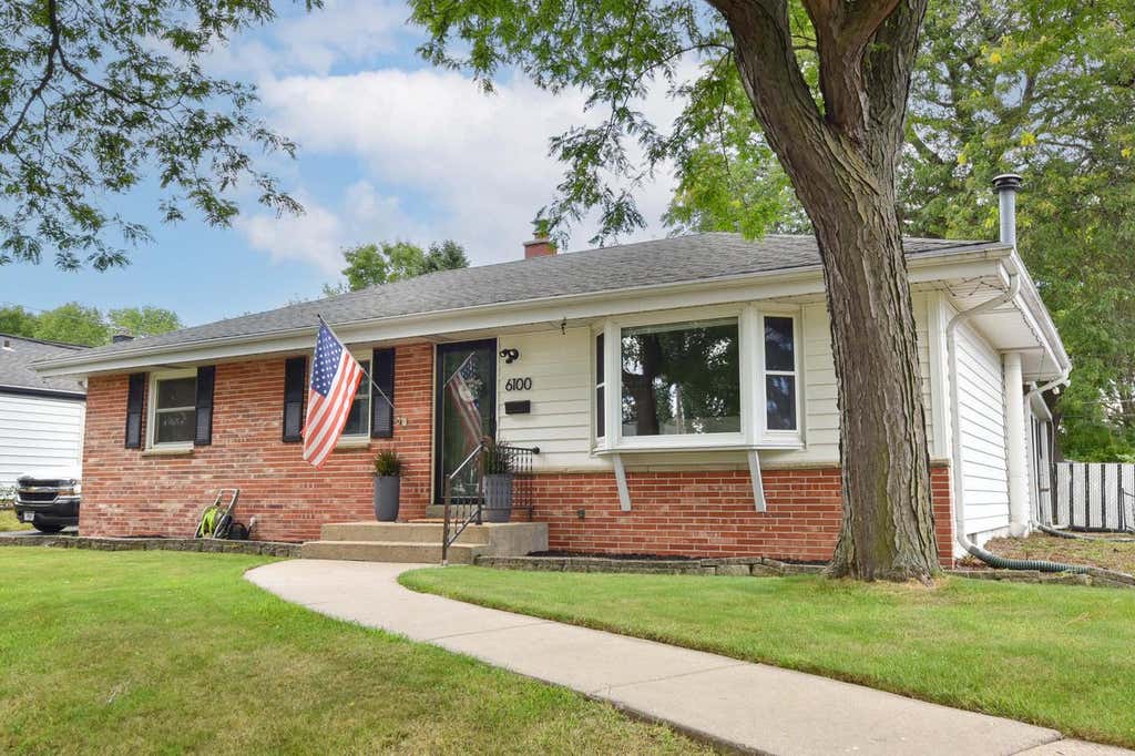 Photo of 6100 W Hustis STREET, Milwaukee, WI 53223 (MLS # 1976689)