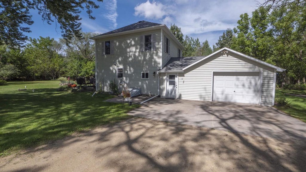 Photo of W5442 County Road F, Neshkoro, WI 54960 (MLS # 50332966)