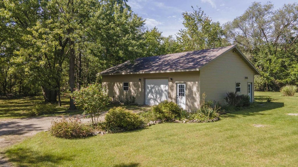 Photo of W5442 County Road F, Neshkoro, WI 54960 (MLS # 50332966)