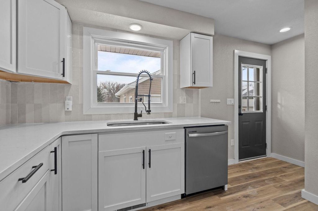 Photo of 216 Plummer AVENUE, Neenah, WI 54956 (MLS # 50319627)