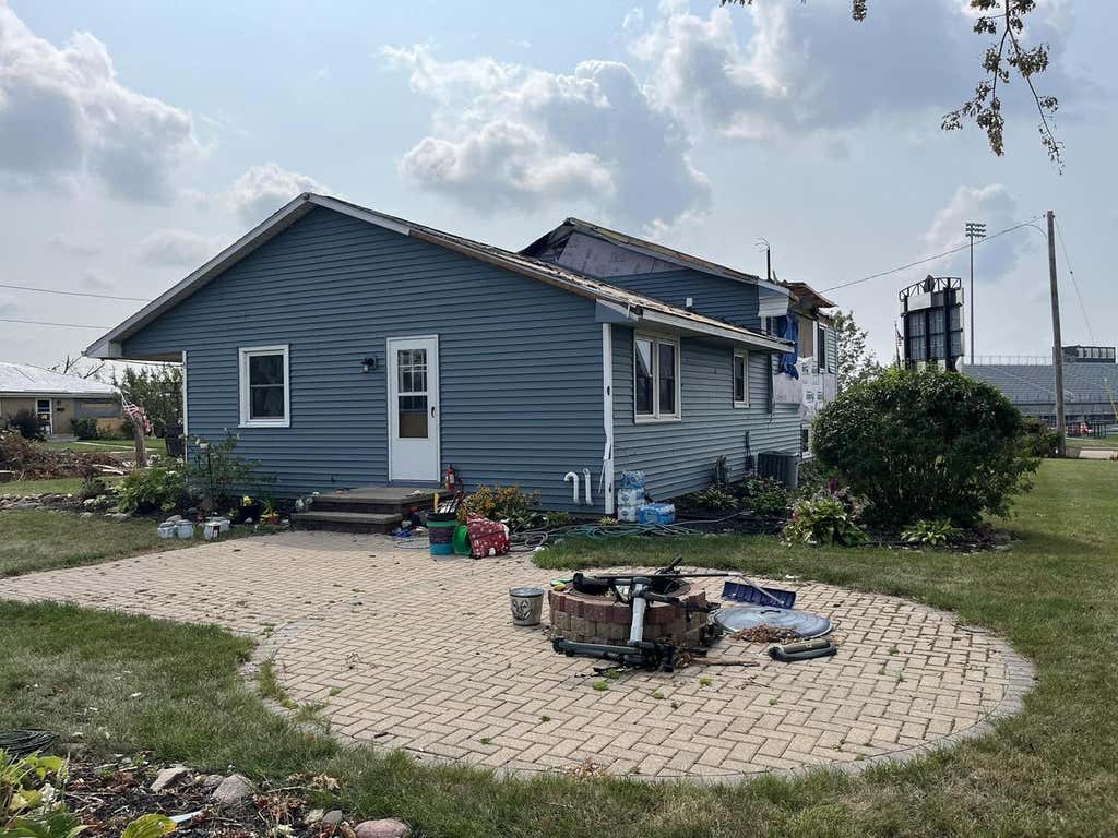 Photo of 628 11th STREET, Menasha, WI 54952 (MLS # 50330917)
