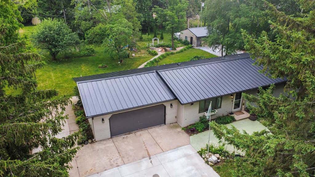 Photo of N1544 Poeppel ROAD, Fort Atkinson, WI 53538 (MLS # 2025683)