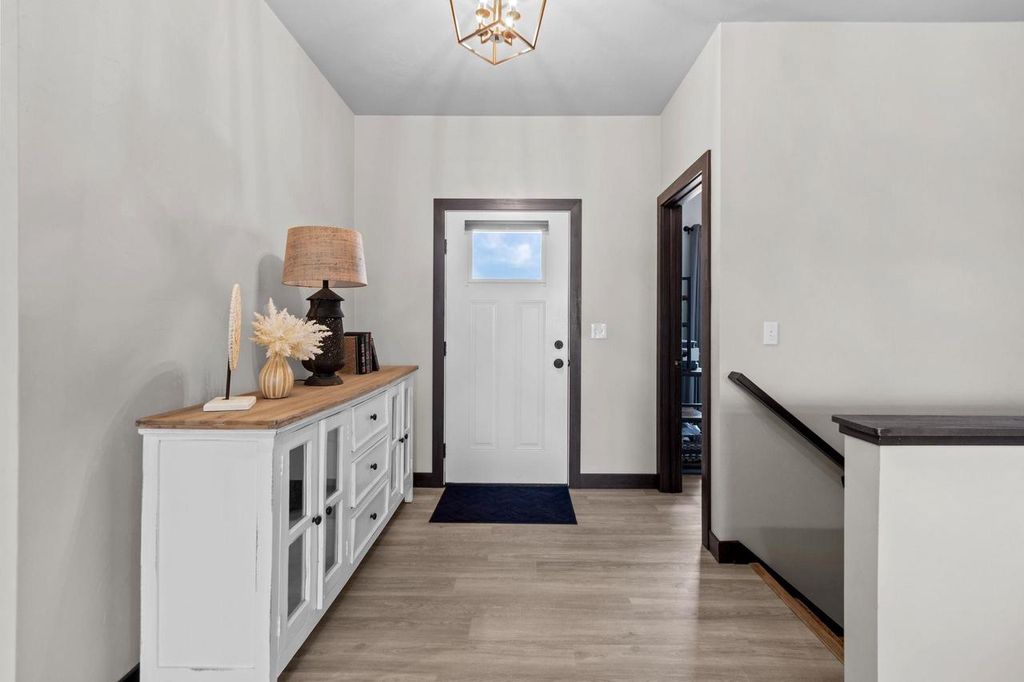 Photo of 4770 N Vincent DRIVE, WI 54913 (MLS # 50325209)