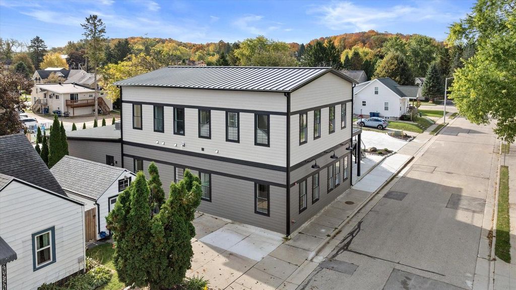 Photo of 308 Oak STREET #202, Slinger, WI 53086 (MLS # 1947407)