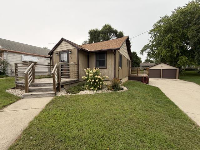 Photo of 712 Cornelia STREET, Janesville, WI 53545 (MLS # 22604275)