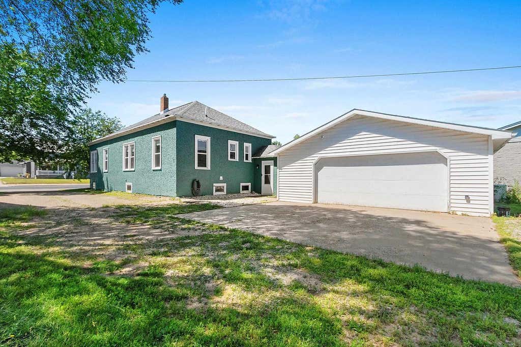 Photo of 224 W Main STREET, Coleman, WI 54112 (MLS # 50329008)