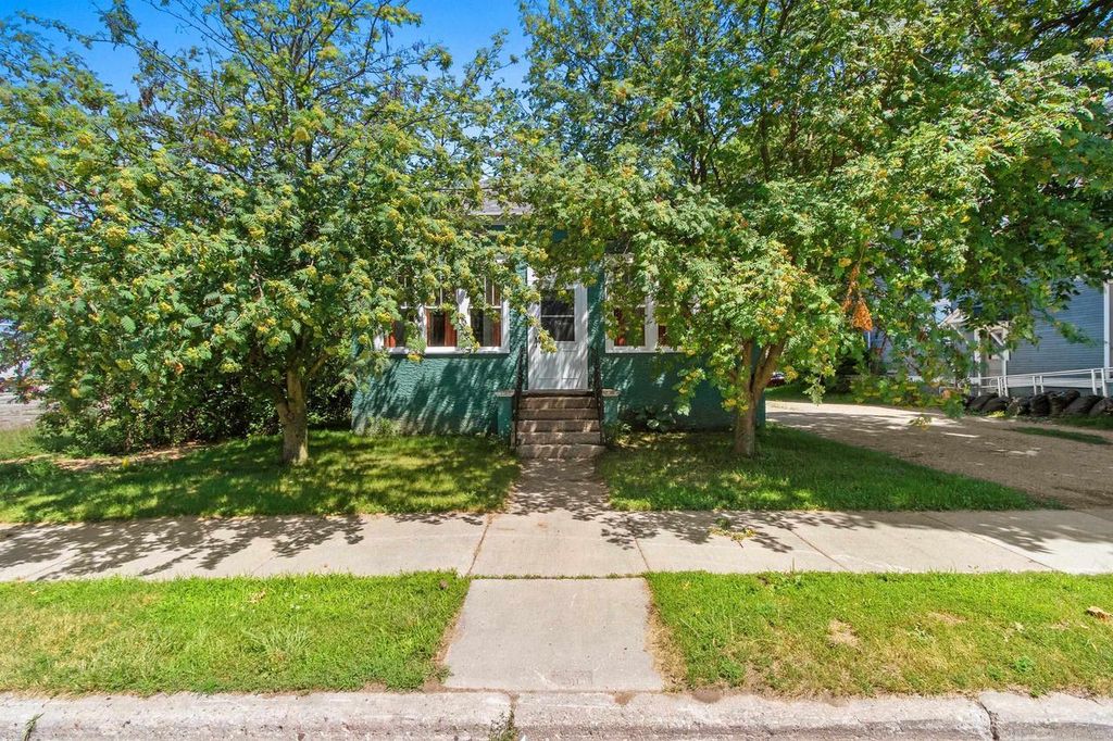 Photo of 224 W Main STREET, Coleman, WI 54112 (MLS # 50329008)