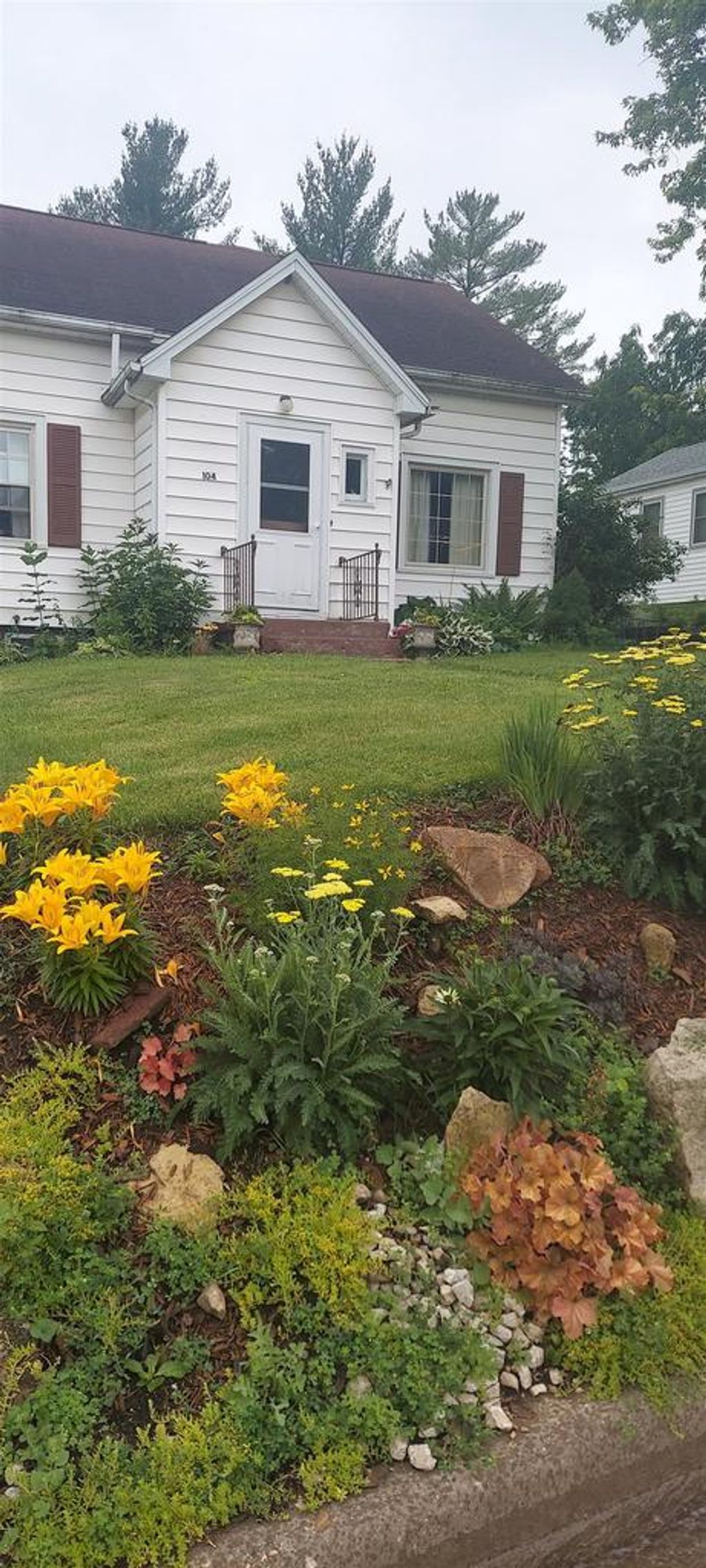 Photo of 104 W Hill STREET, Blanchardville, WI 53516 (MLS # 2017620)