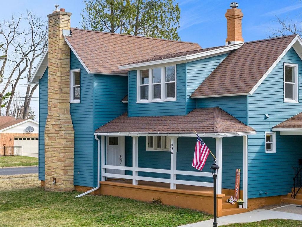 Photo of 646 N Walnut STREET, Reedsburg, WI 53959 (MLS # 2019388)