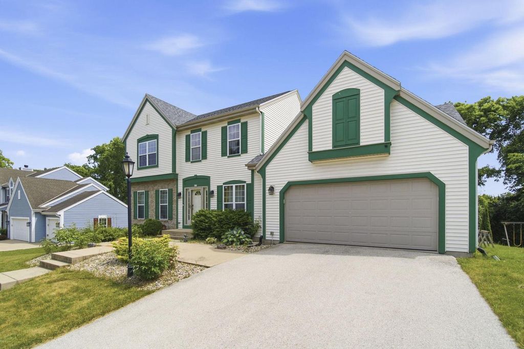 Photo of 951 River Park DRIVE, Waukesha, WI 53189 (MLS # 1969361)