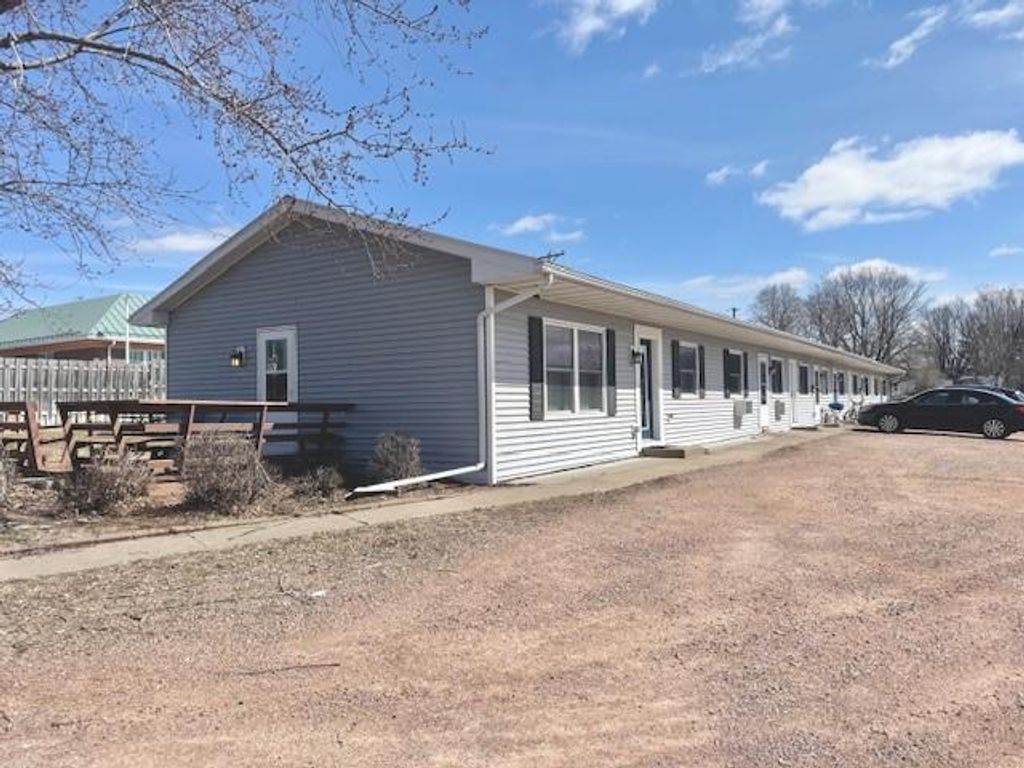 Photo of 7 Hewett STREET #6, Neillsville, WI 54456 (MLS # 1599838)