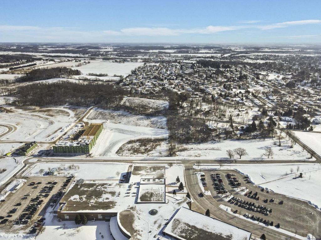 Photo of 1310 Campus DRIVE, Fort Atkinson, WI 53538 (MLS # 2015800)