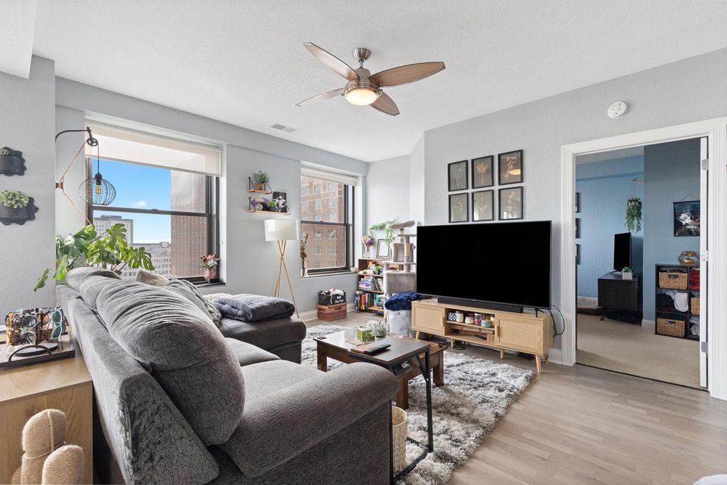 Photo of 606 W Wisconsin AVENUE #802, Milwaukee, WI 53203 (MLS # 1947151)