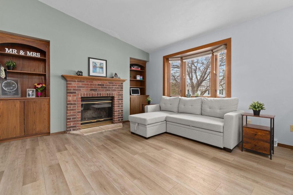 Photo of 1342 Inverness LANE, Neenah, WI 54956 (MLS # 50323452)