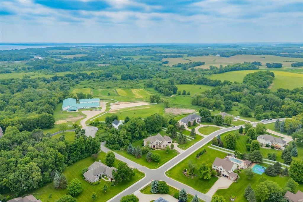 Photo of 5500 Surrey LANE, Waunakee, WI 53597 (MLS # 2023902)