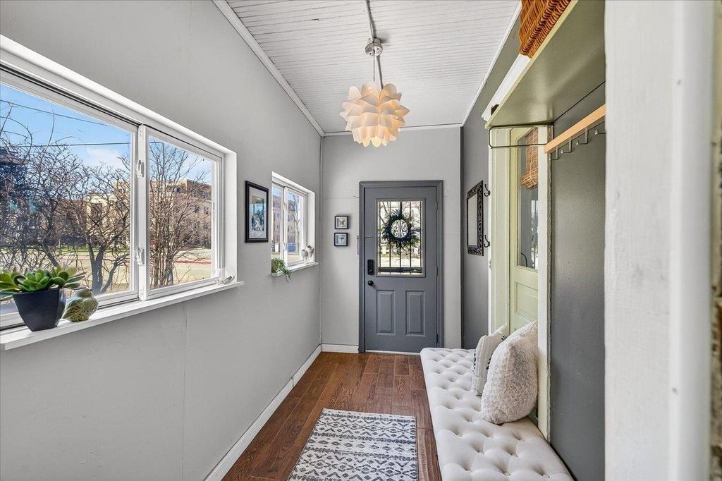 Photo of 1971 E Washington AVENUE, Madison, WI 53704 (MLS # 2020250)