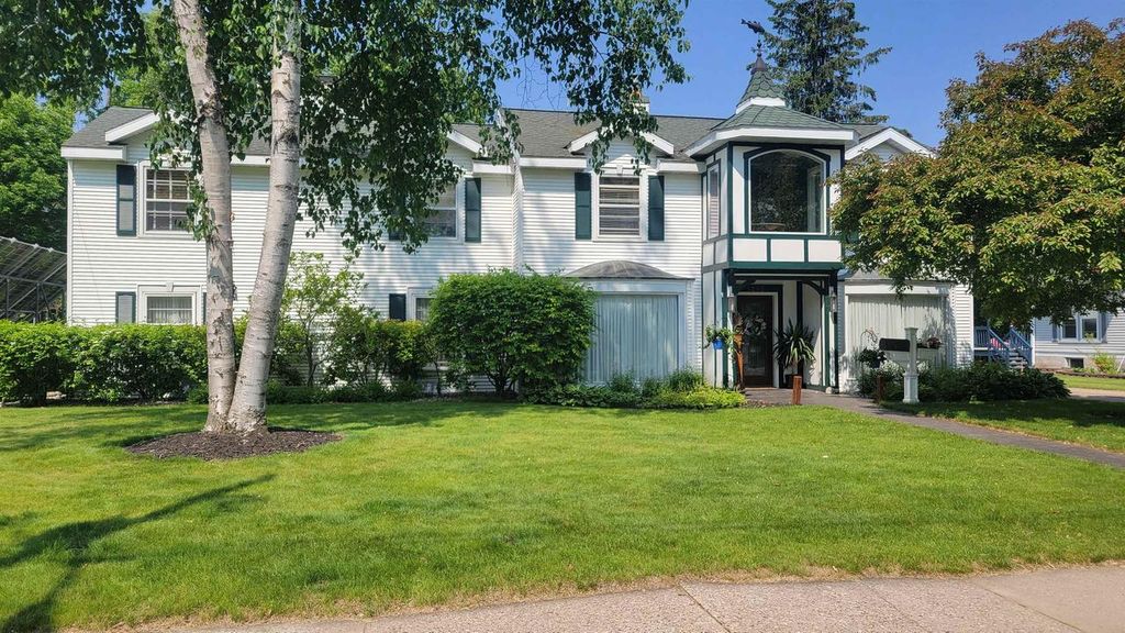 Photo of 1230 N Superior STREET, Antigo, WI 54409 (MLS # 22600817)