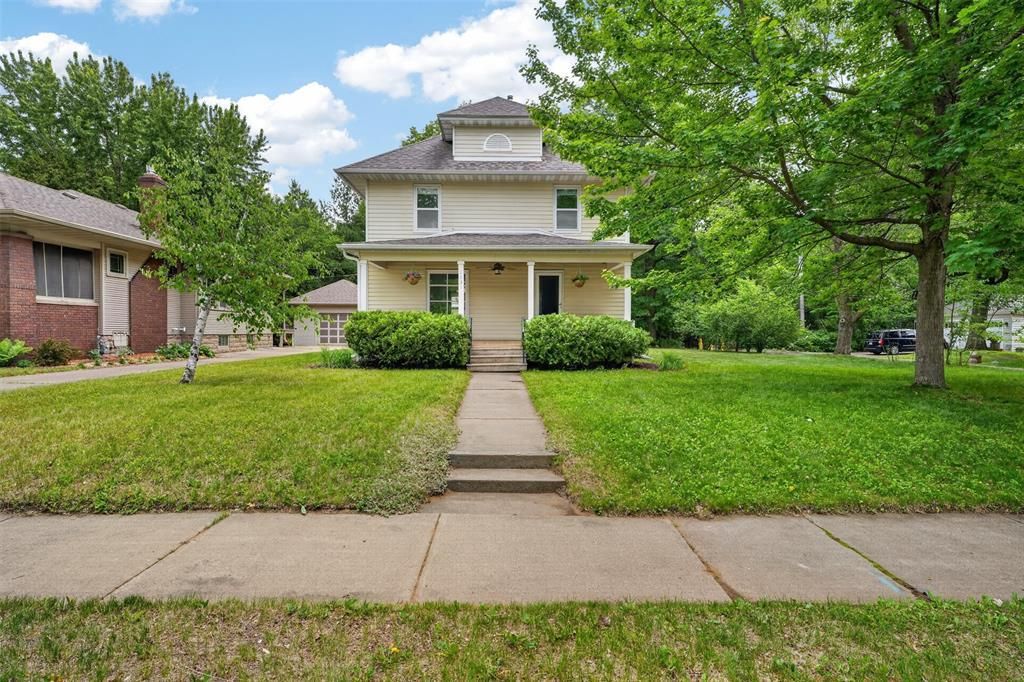 Photo of 1531 Drummond STREET, Eau Claire, WI 54701 (MLS # 1602137)