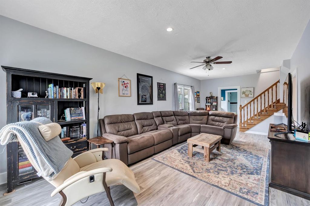 Photo of 1104 13th AVENUE, Green Bay, WI 54304 (MLS # 50325018)
