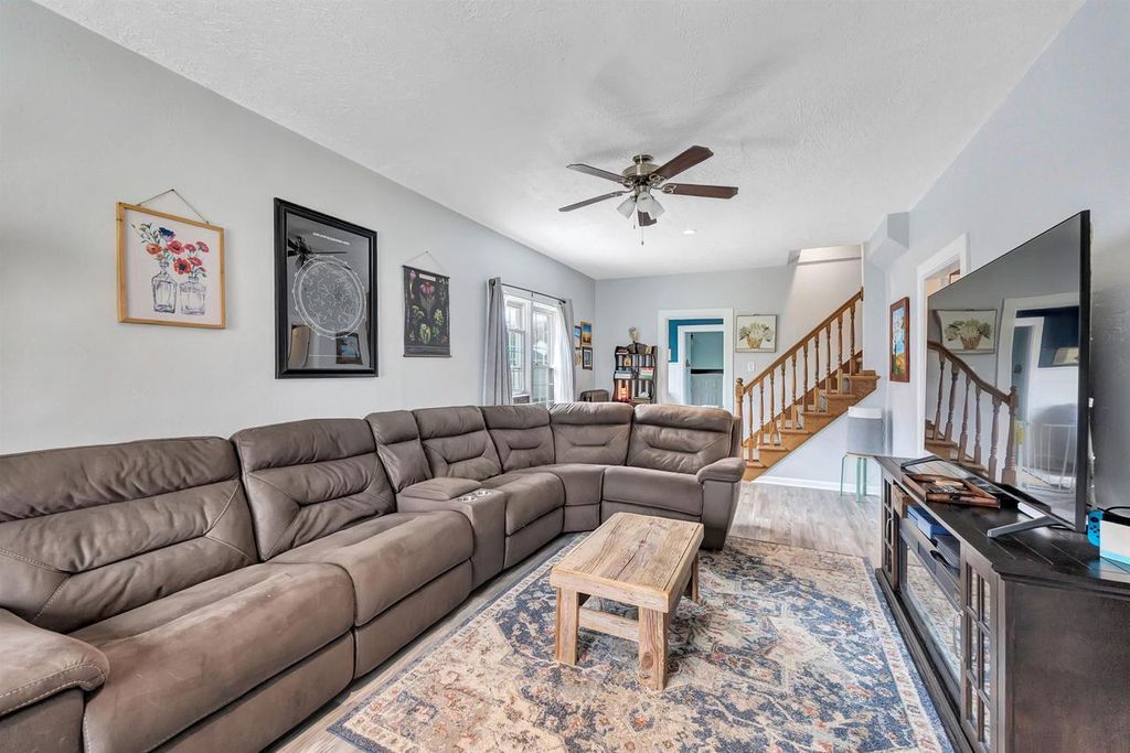 Photo of 1104 13th AVENUE, Green Bay, WI 54304 (MLS # 50325018)