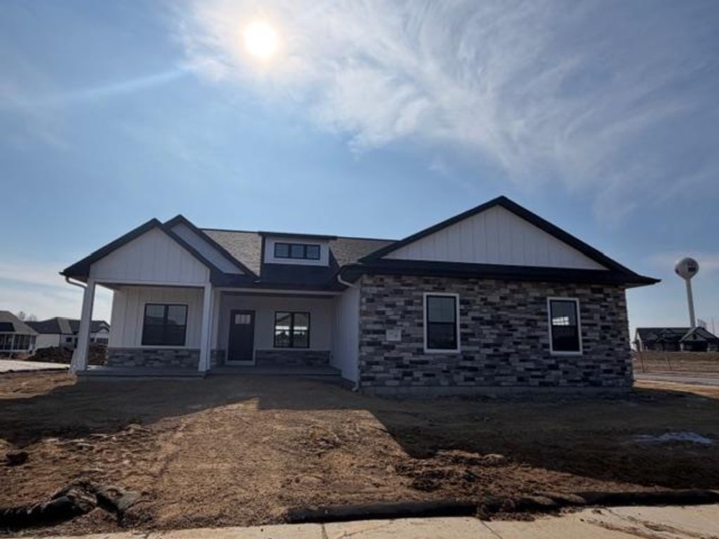 Photo of 7714 Larkspur LANE, Deforest, WI 53532 (MLS # 2014161)