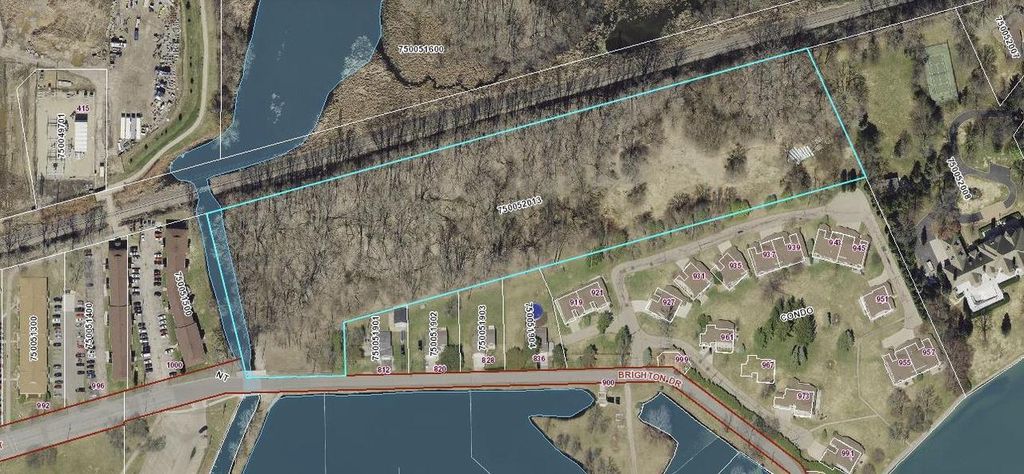 Photo of 995 Brighton DRIVE, Menasha, WI 54952 (MLS # 50317374)