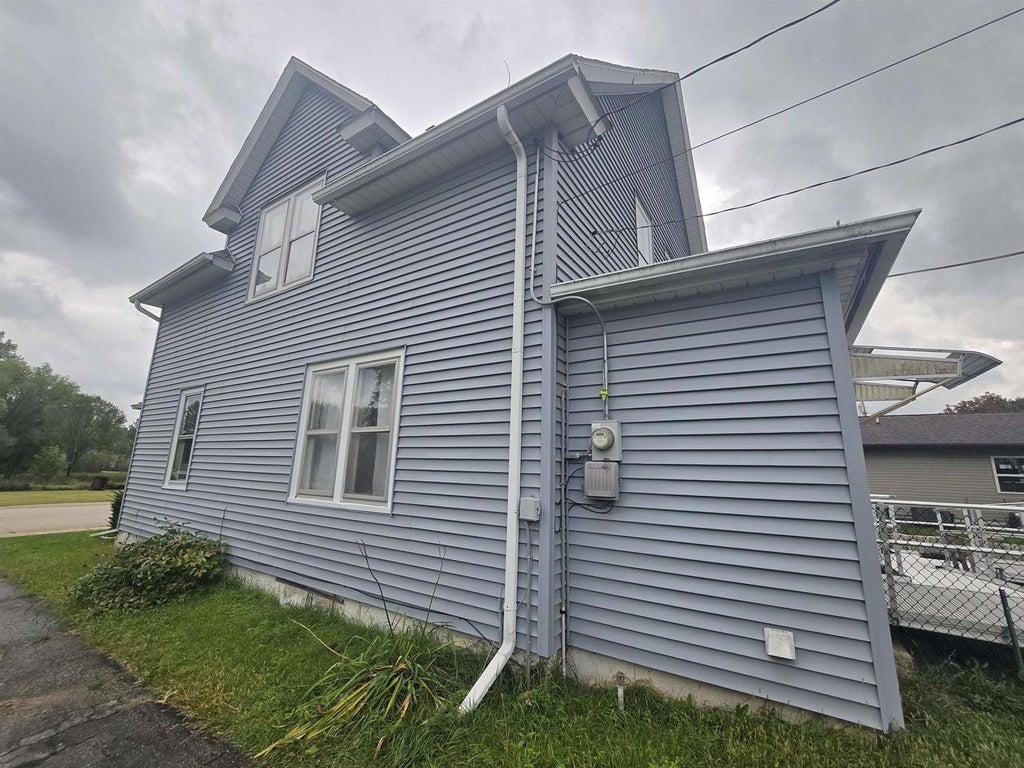 Photo of 203 E Wall STREET, Neshkoro, WI 54960 (MLS # 50333345)