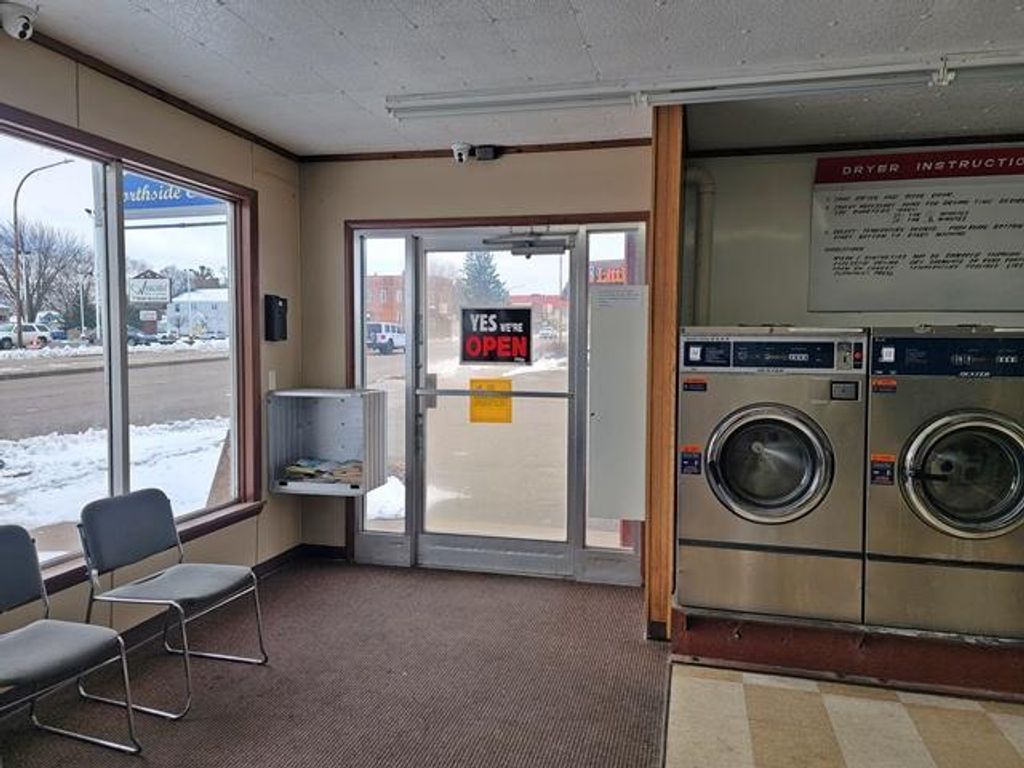 Photo of 410 &amp; 412 N Central AVENUE, Marshfield, WI 54449 (MLS # 22601119)